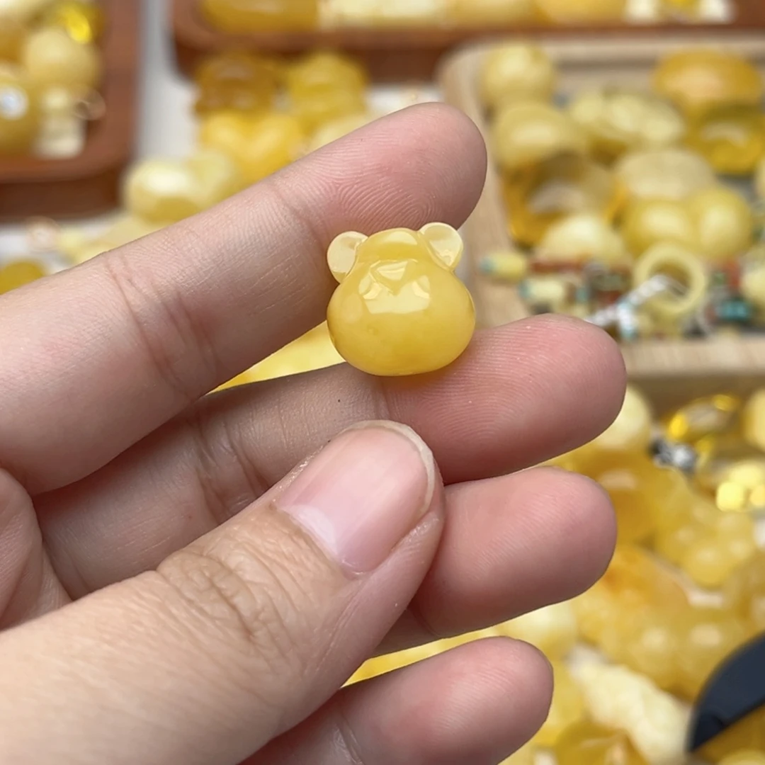 蜜蜡未镶嵌裸石天然