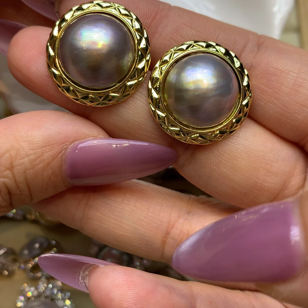 耳饰拼合珍珠（马贝珠）未镶嵌