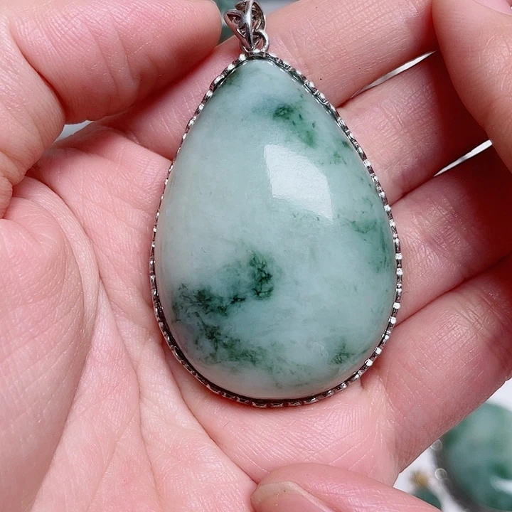 银S925镶嵌透闪石-蛇纹石玉颈饰