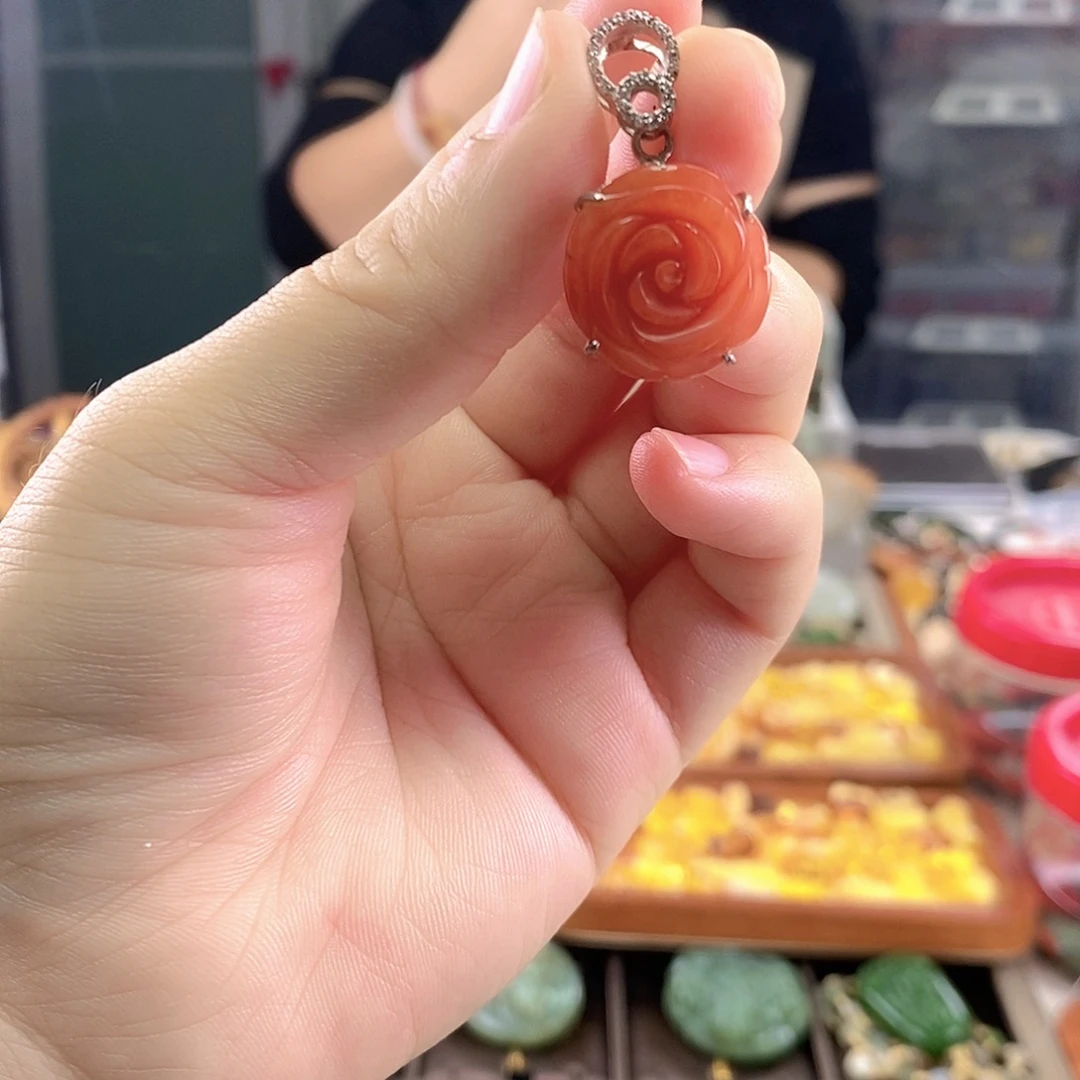 南红玛瑙未镶嵌手链