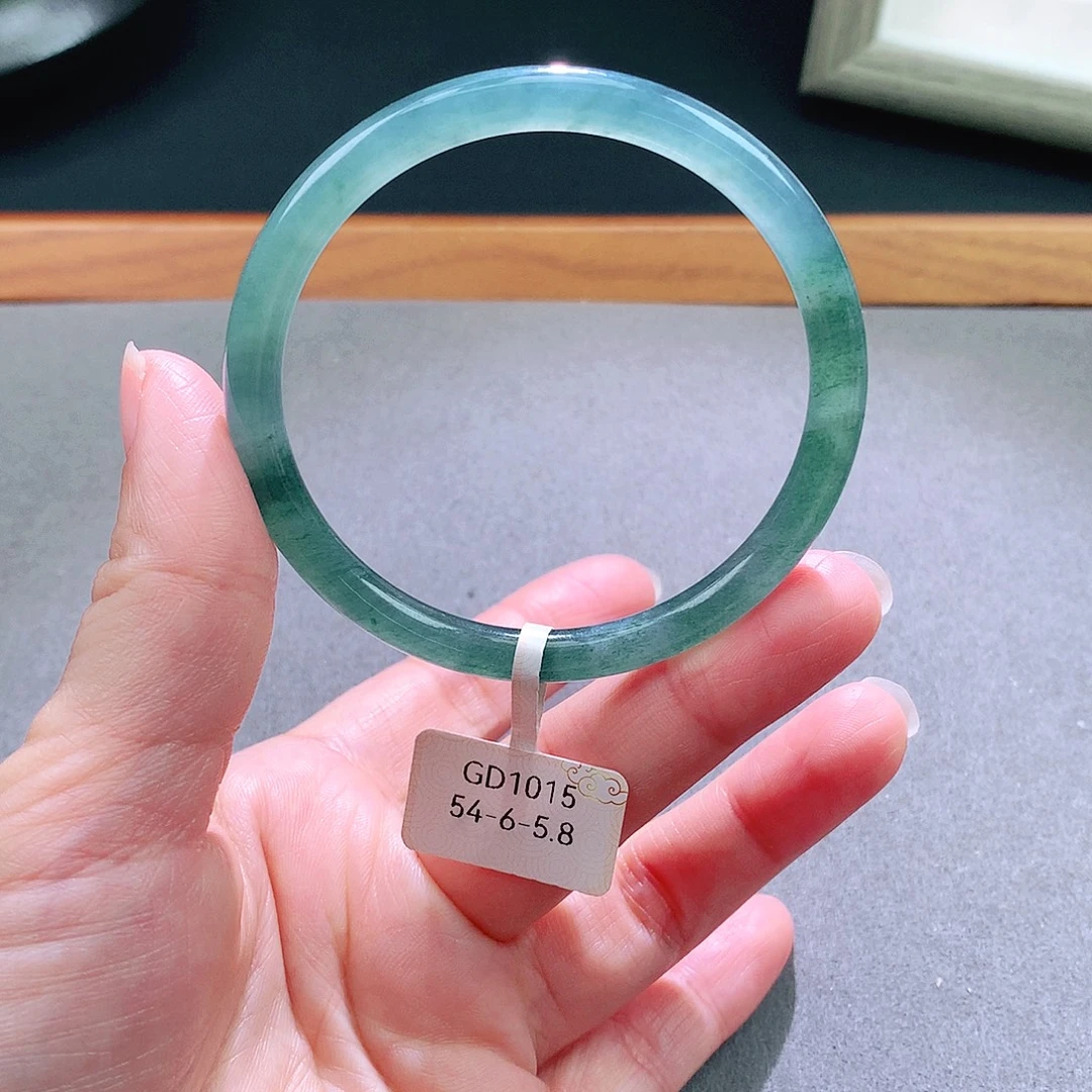 翡翠未镶嵌手镯天然翡翠手镯a货