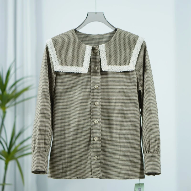 一路童行  谷系列 B125 品牌撤柜女装简约绿格长袖衬衫 204XCS306