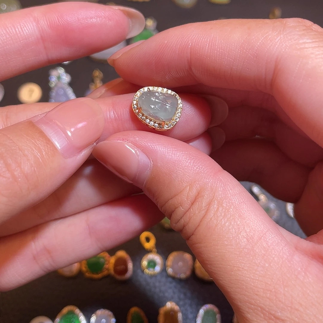 翡翠银S925镶嵌颈饰