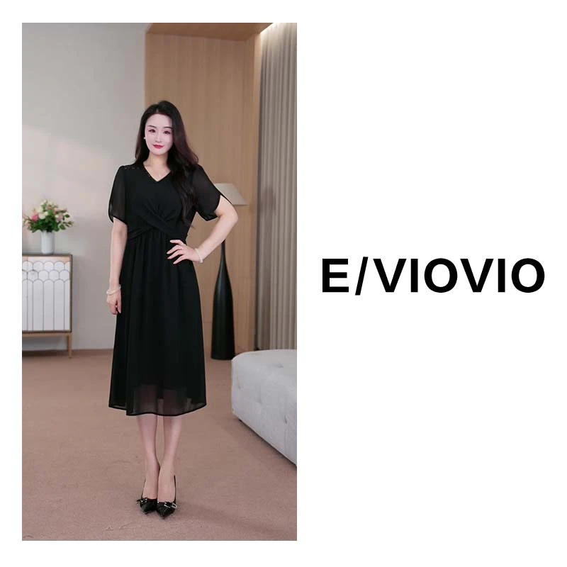 HUANG YIY【潇洒】新款气质V领高级感收腰显瘦连衣裙ZB7319