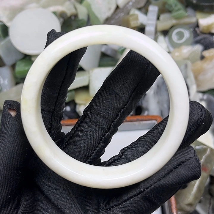 未镶嵌和田玉珠宝奇石