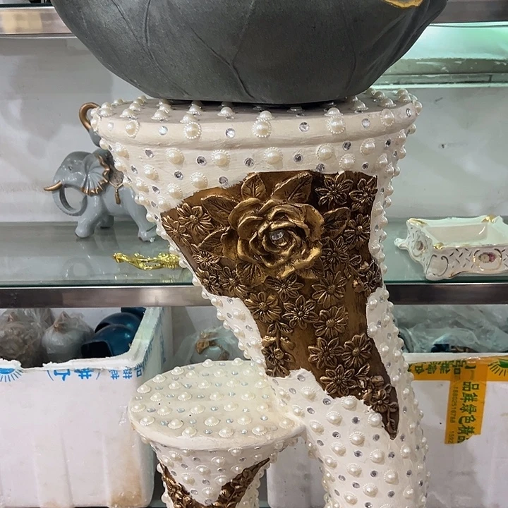 陶瓷瑕。。。。。。。。。。。。。。0