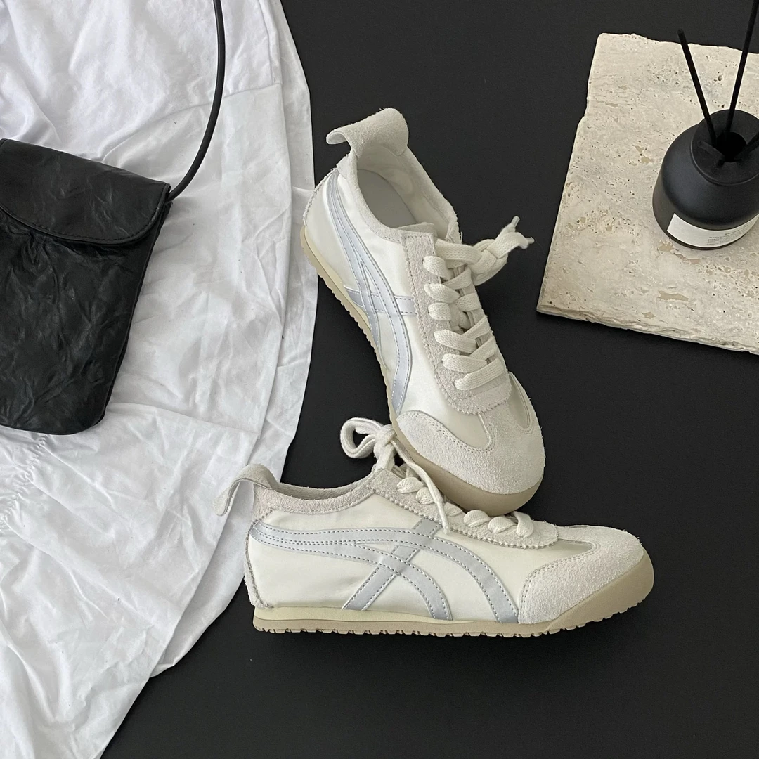 SUSU 【暴走德训】软塌塌~内增高拼色休闲鞋女德训鞋