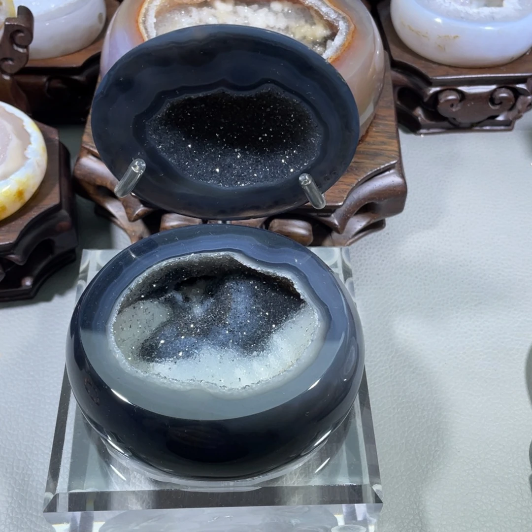 大型摆件（非配饰）未镶嵌水晶