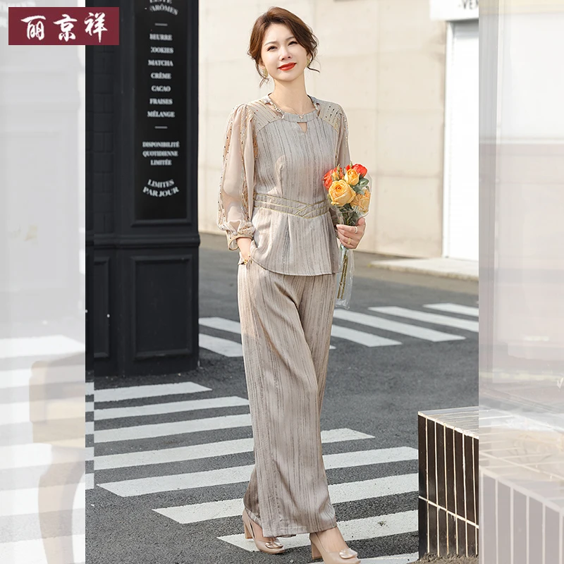 中年妈妈初秋新中式时尚小衫新款中老年女秋装气质宽松短袖两件套