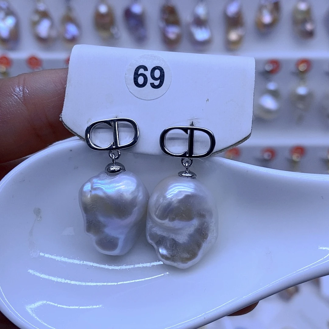 未镶嵌颈饰淡水珍珠