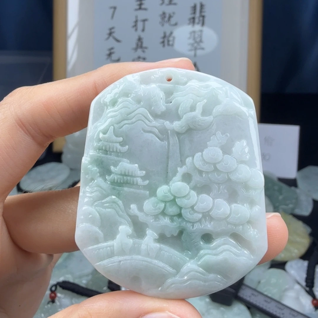 翡翠未镶嵌颈饰翡翠