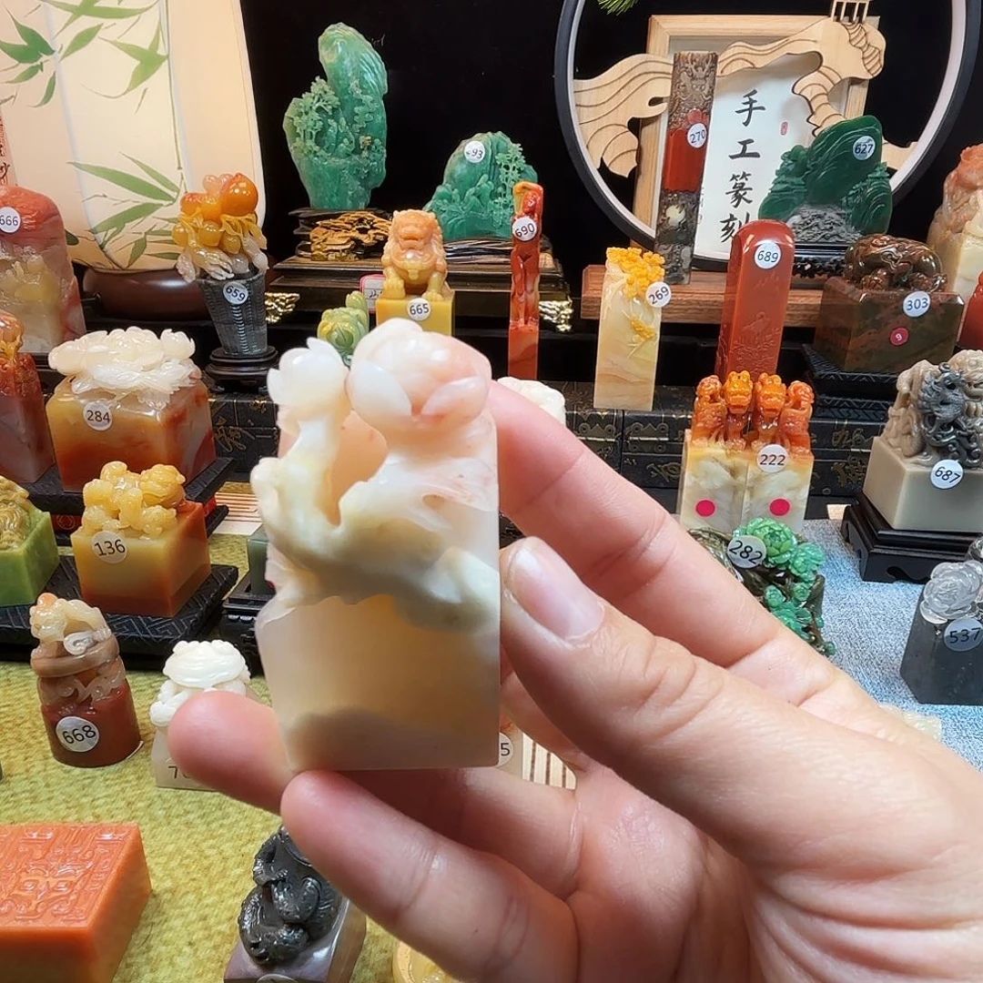 寿山石印石牡丹花8