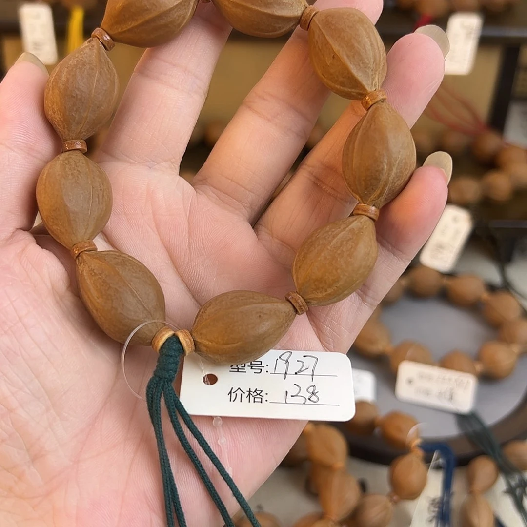 橄榄核吊坠开播福利梅林铁核百年老树核素串1927