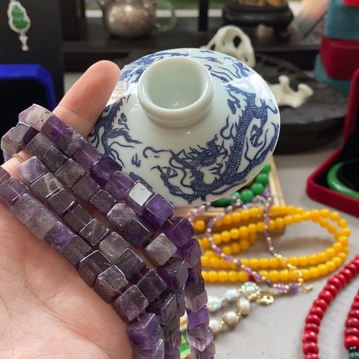 瓷片不会哈哈哈哈哈哈哈哈