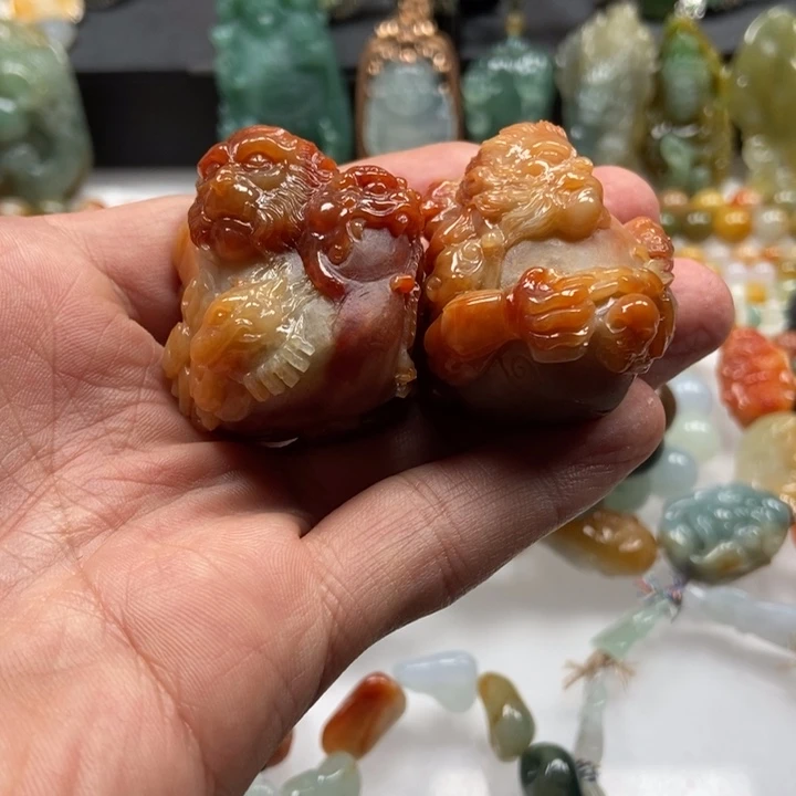 翡翠挂件未镶嵌嗨****～