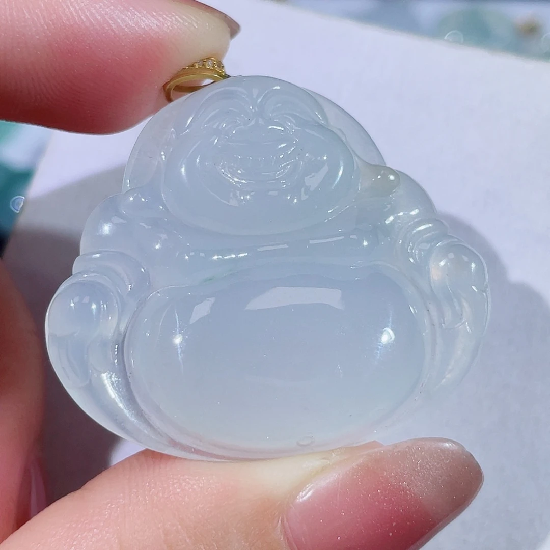 颈饰18K金镶嵌翡翠佛公