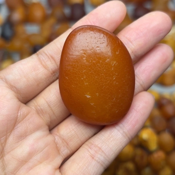 琥珀未镶嵌裸石天然蜜蜡
