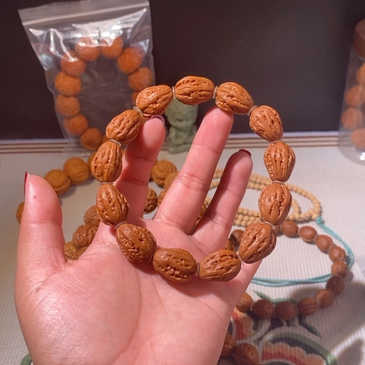 文玩核桃吊坠……22