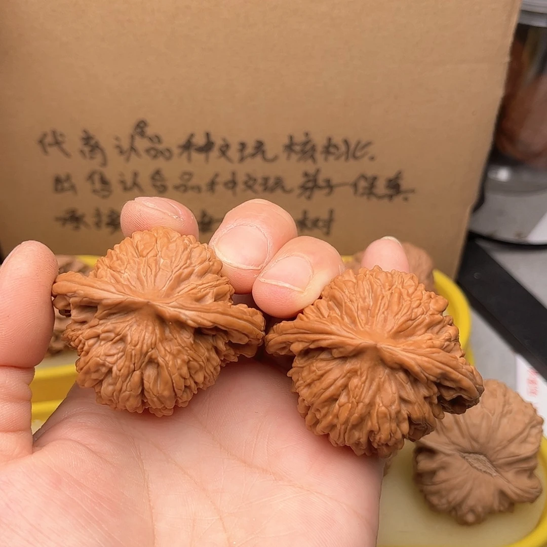 文玩核桃吊坠四座楼全品