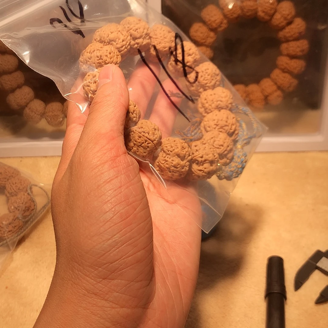 金刚菩提手串B*34。
