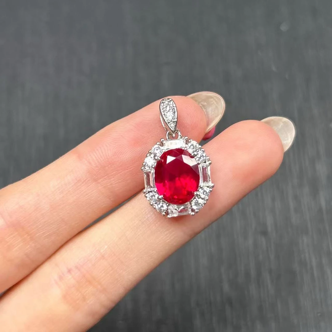 阿鲁沙-典藏轻奢红宝石-精工合金培育吊坠配链770