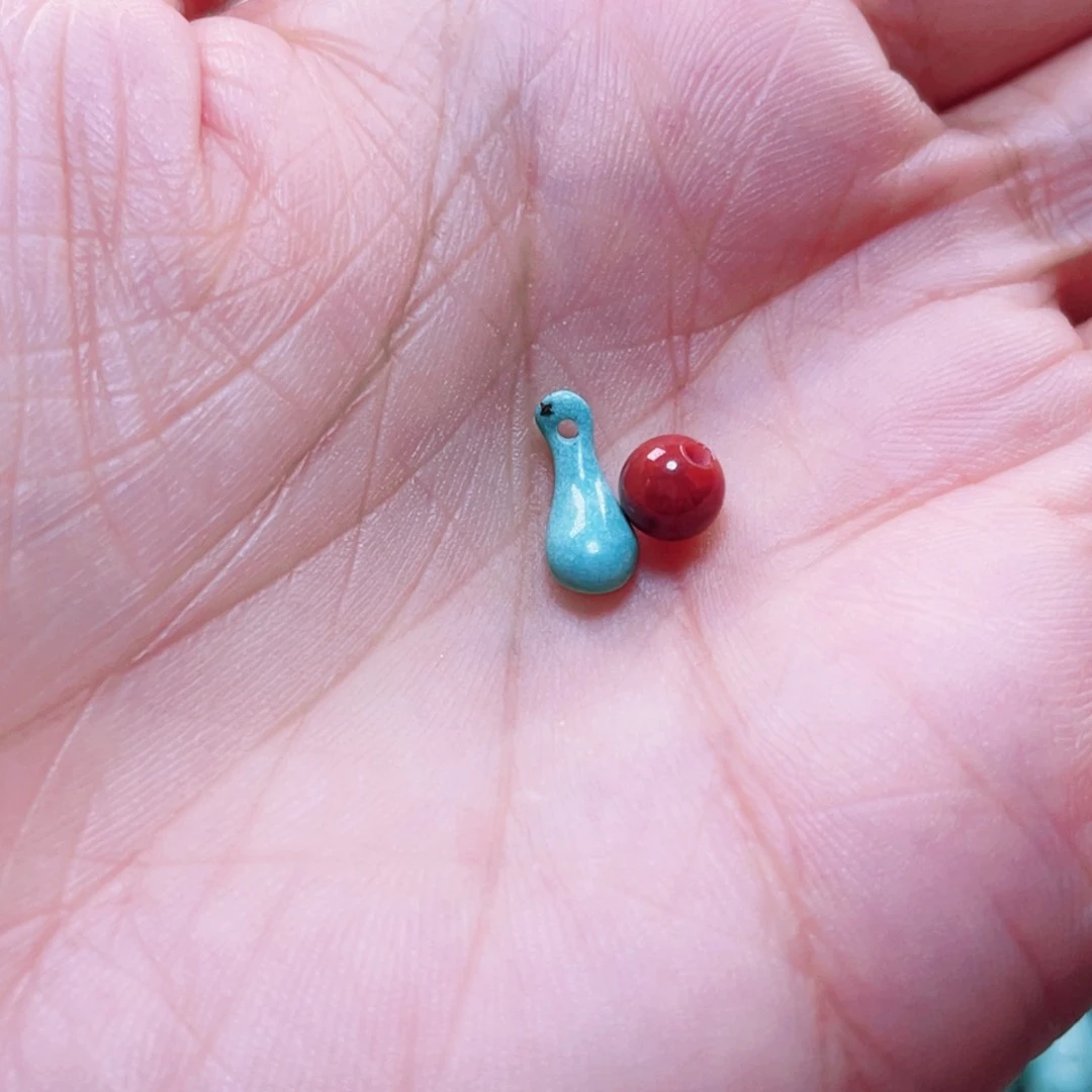 南红玛瑙配饰未镶嵌