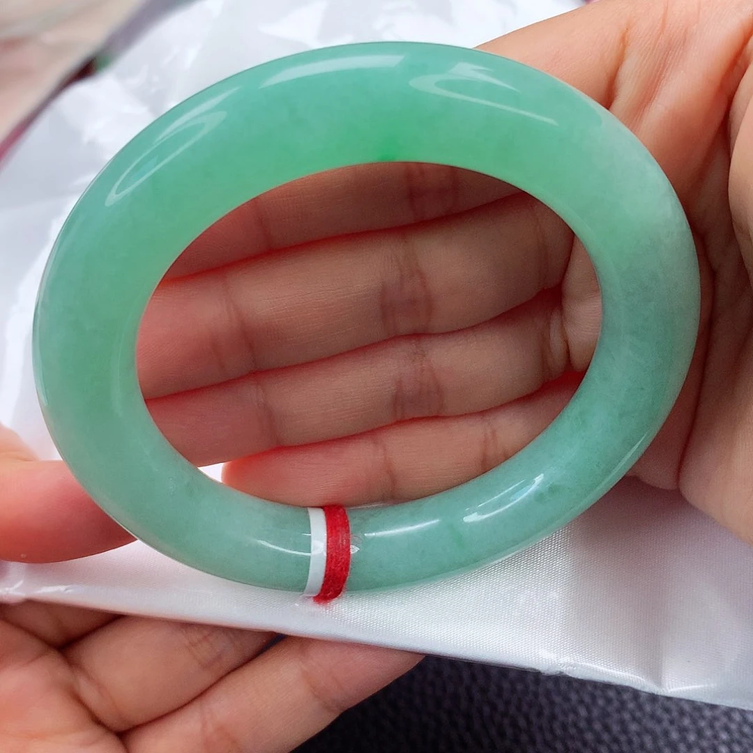 翡翠手镯未镶嵌55 果绿 强推