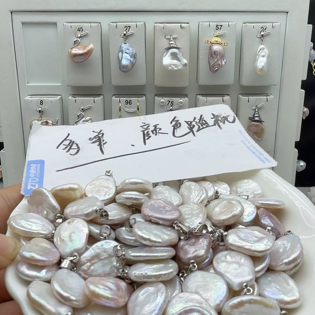合金颈饰淡水珍珠
