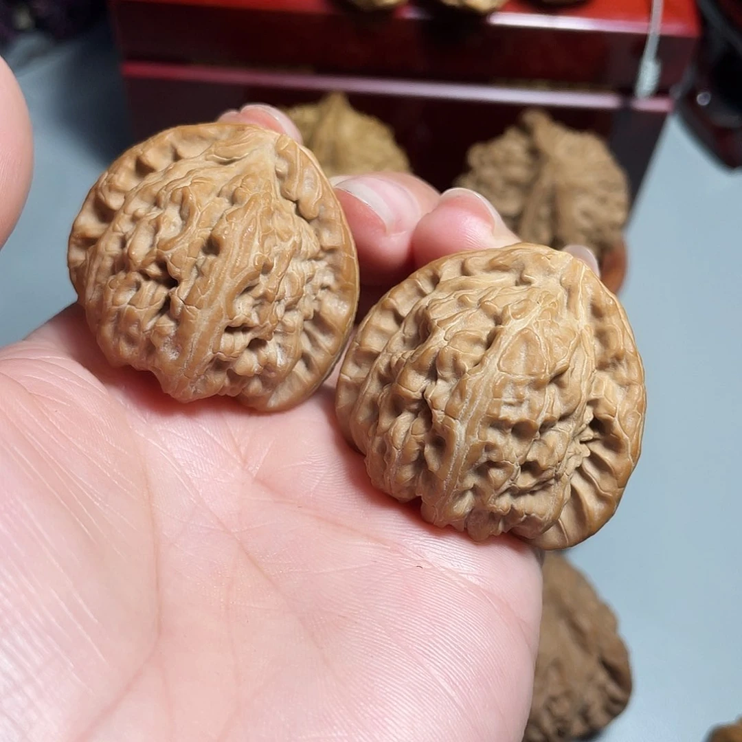 核桃手串/手链精品三角白39