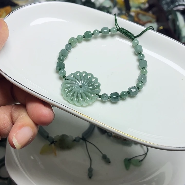 翡翠未镶嵌手链时来运转