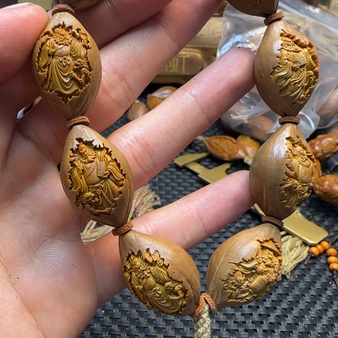 啥***是手串/手链橄榄核钟馗