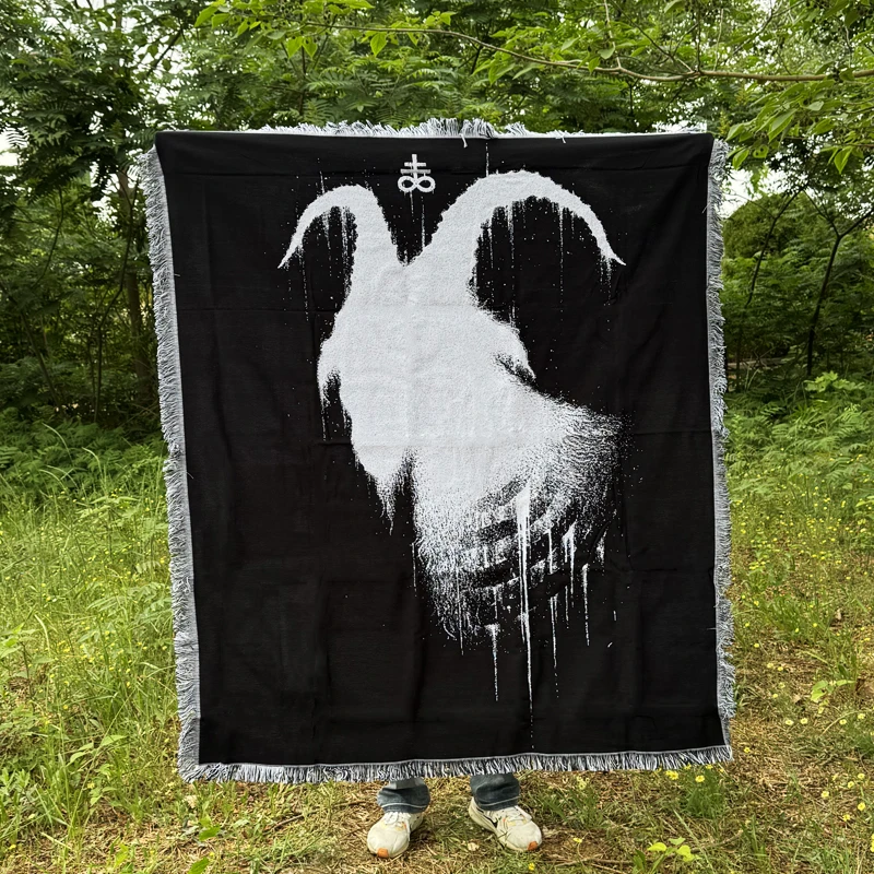 纯棉黑色提花动物图案山羊款欧美休闲沙发盖毯露营毯