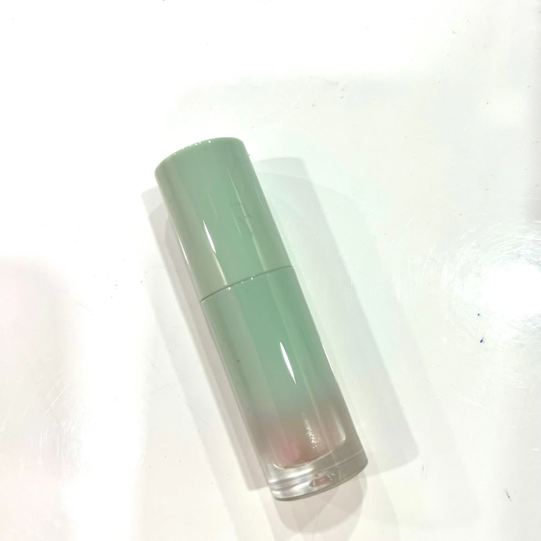 蓝色盒子液体眼影