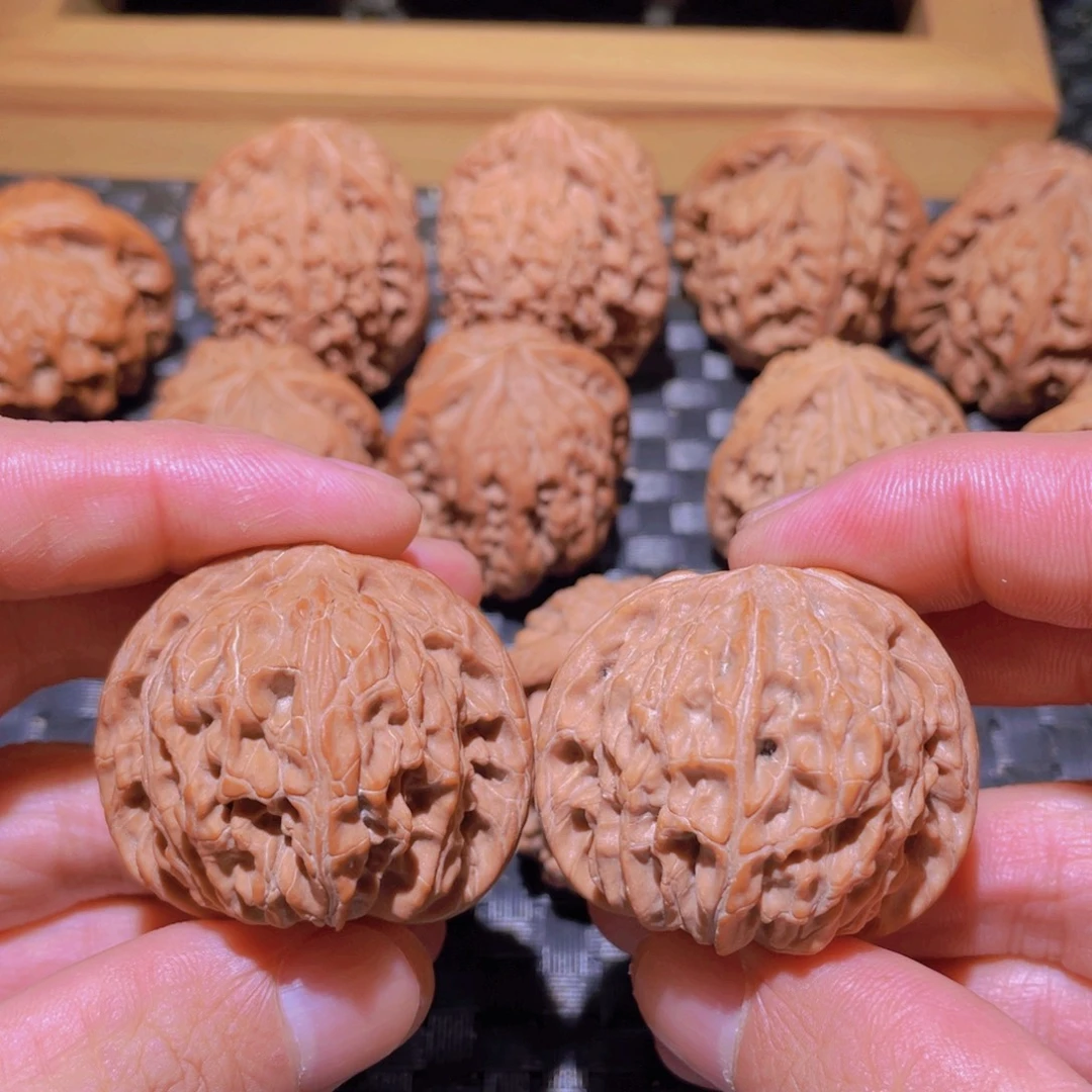 文玩核桃把件磨盘