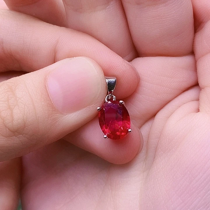 红宝石吊坠(赠链)银S925镶嵌