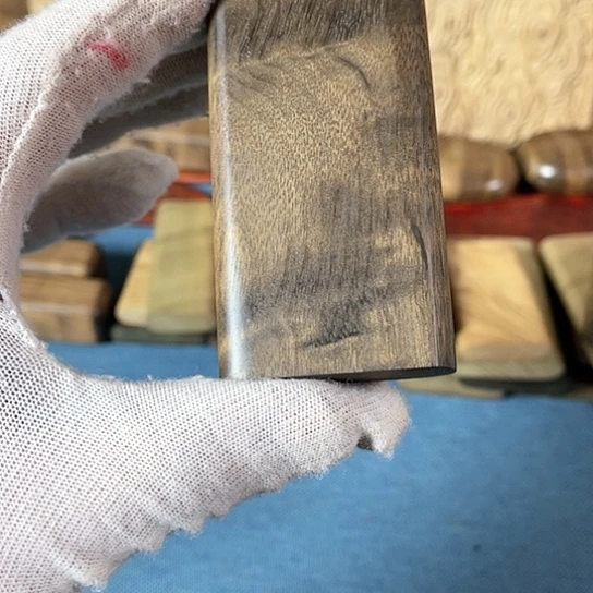 【闪购商品】巨**熊金丝楠阴沉木无事牌