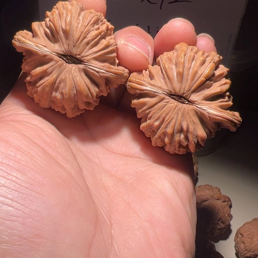 文玩核桃把件47尺全品平谷四座楼