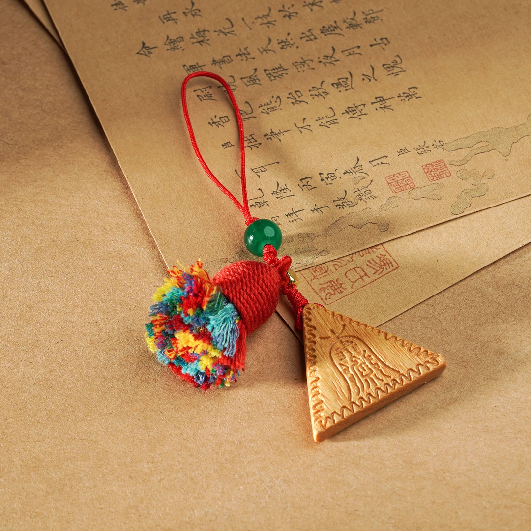 黄金木三角HSF挂件吊坠手机挂包挂车挂Q1