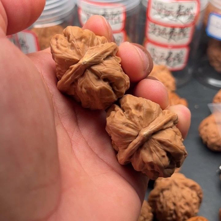 文玩核桃把件蛤蟆