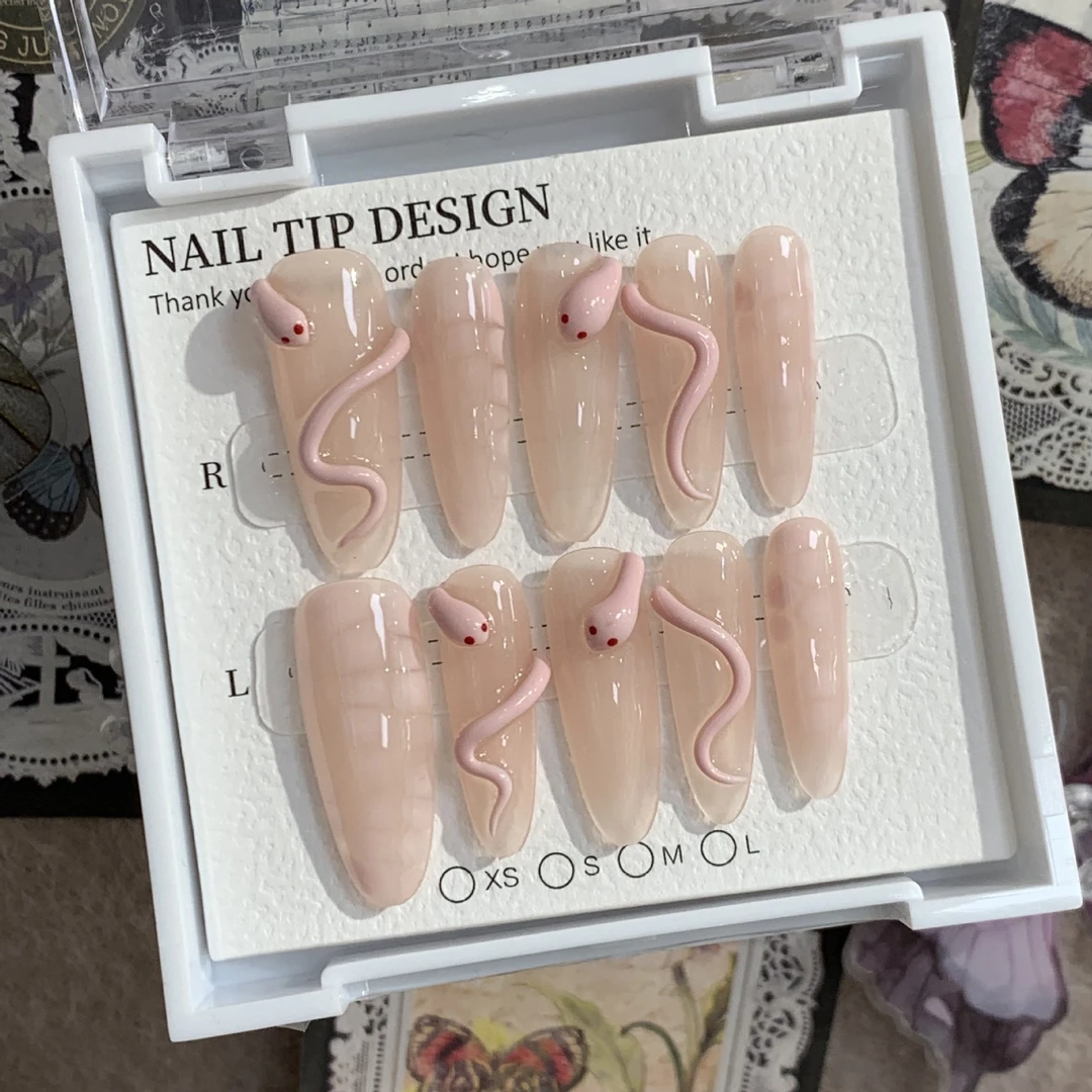 【新年限定小粉蛇】纯手工穿戴甲鳄鱼纹简约裸粉色蛇年穿戴甲