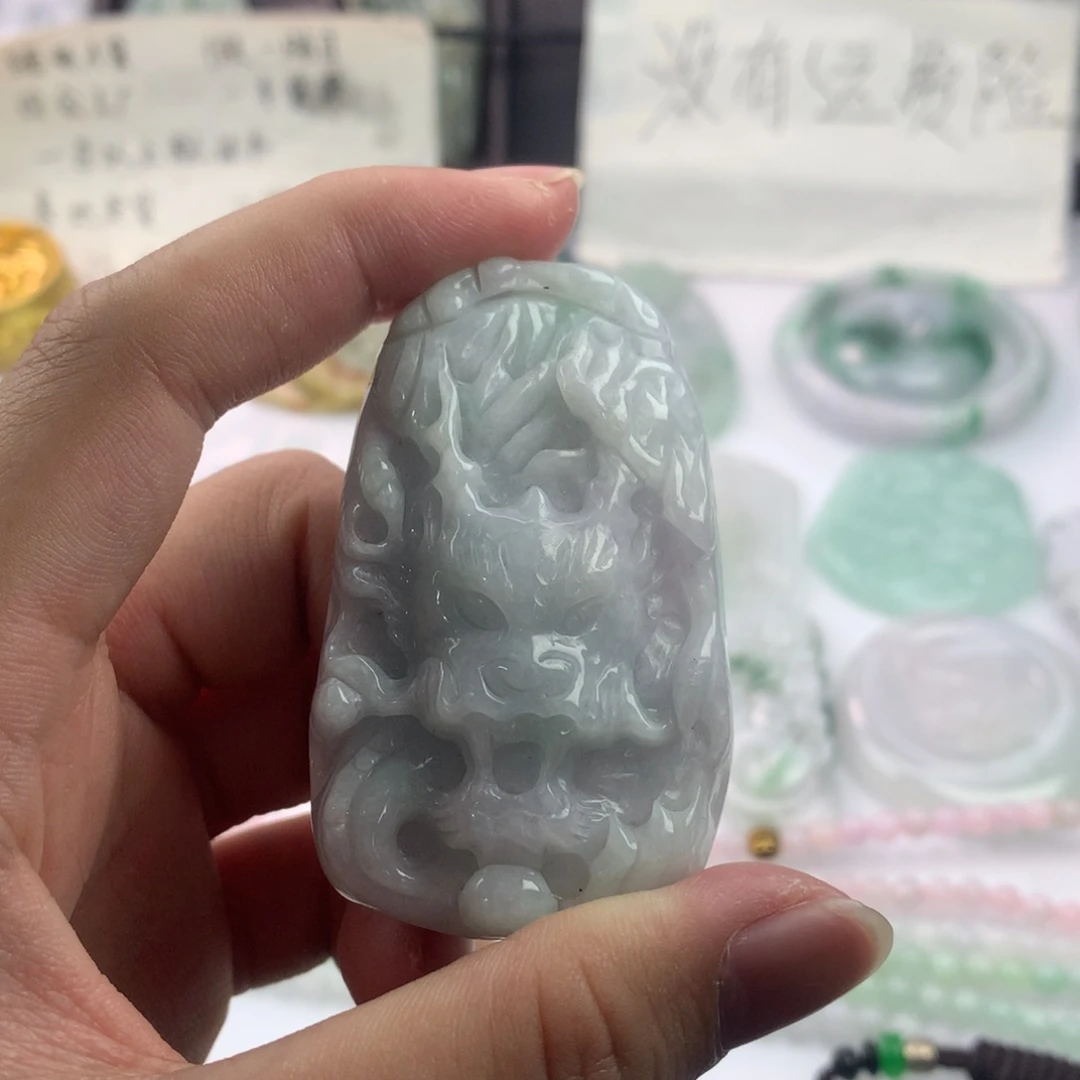 翡翠颈饰未镶嵌一