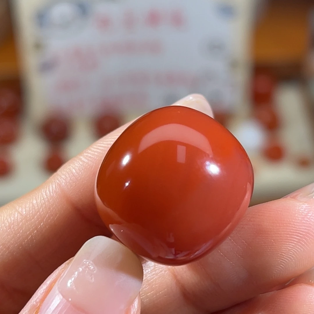 南红玛瑙未镶嵌老型珠 21.4x10.5mm
