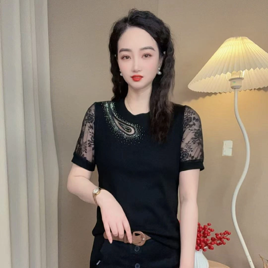 夏季新款时尚洋气圆领蕾丝短袖T恤气质百搭显瘦棉t女上衣