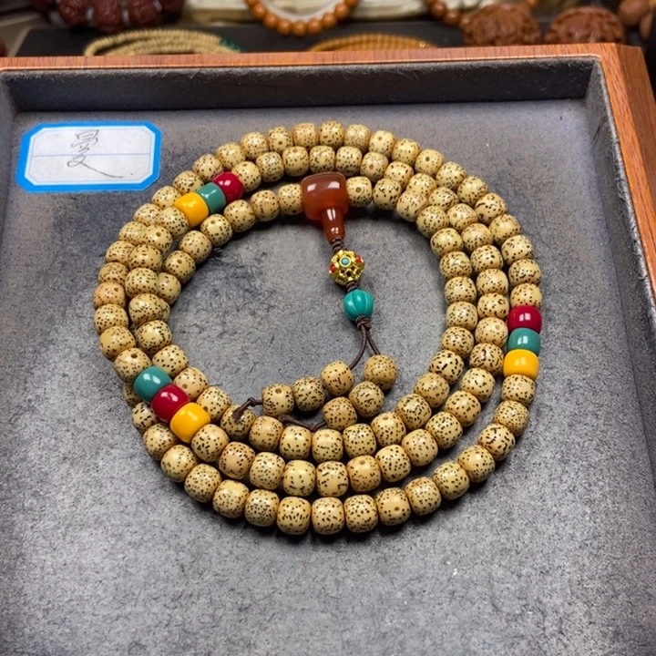 星月菩提吊坠菩提