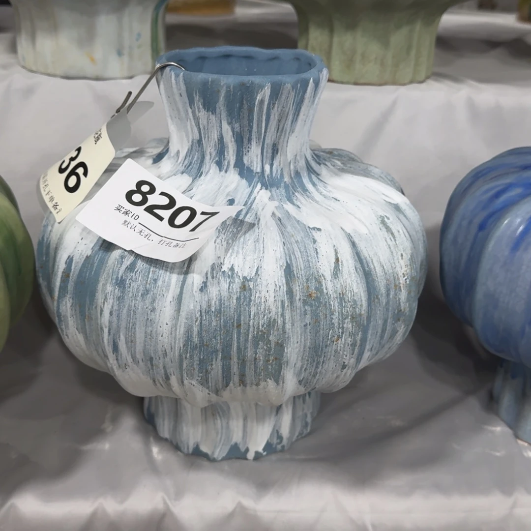 E***陶摆件景德镇高温花瓶编码8207高26口8默认无孔