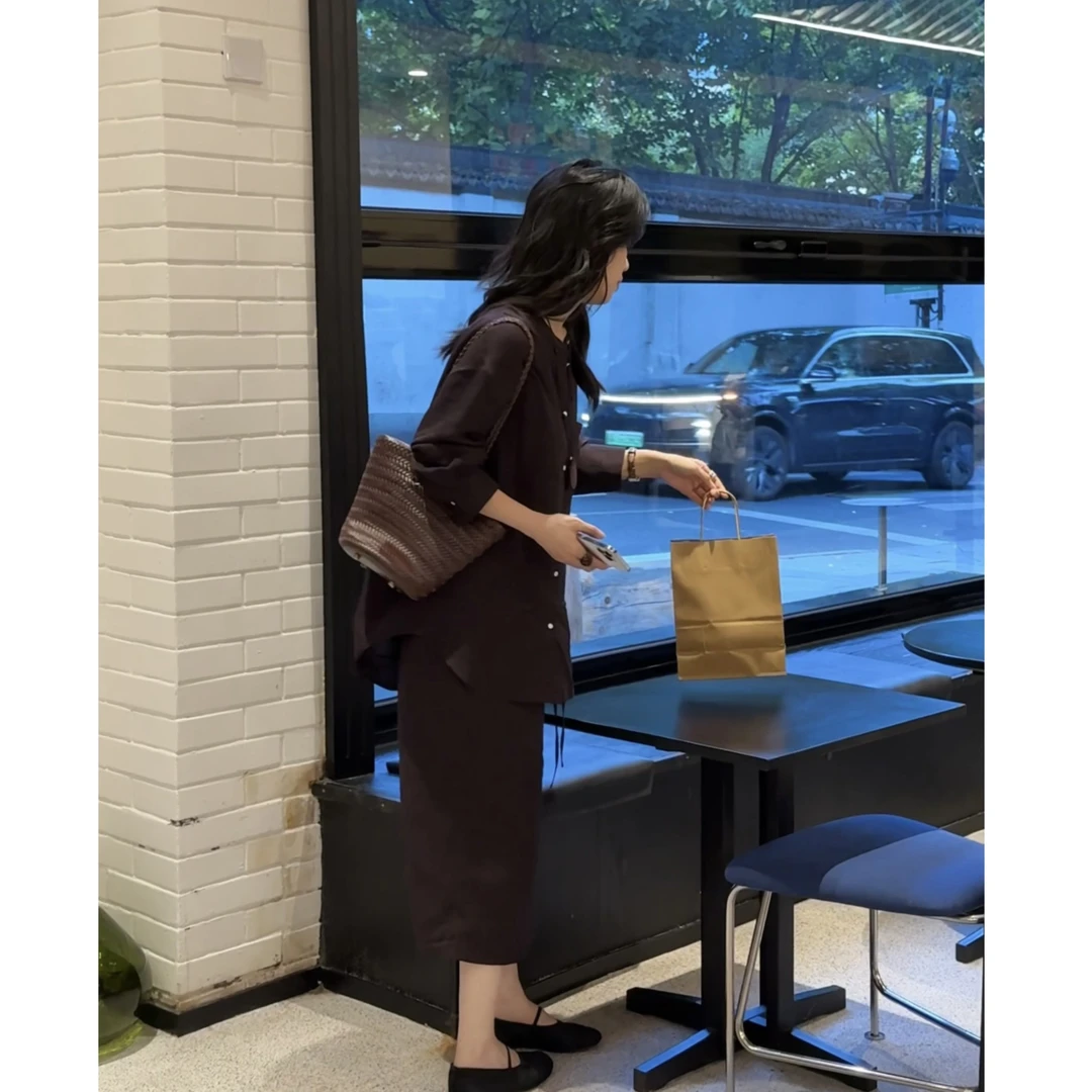 FAR ZOOM 莱赛尔极简风刺绣早秋时尚套装