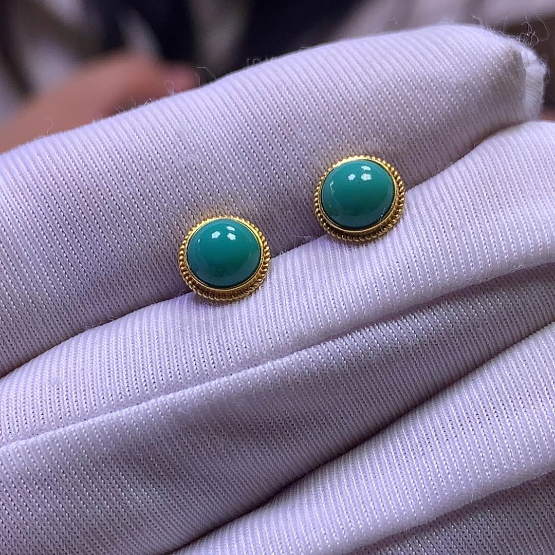 绿松石18K金镶嵌耳钉