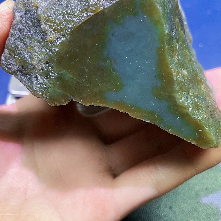 未镶嵌和田玉（糖玉）珠宝半成品