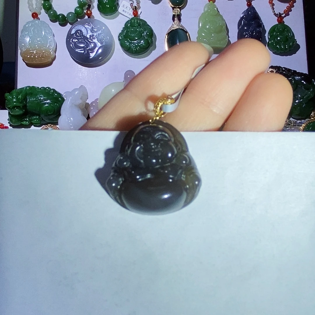 和田玉18K金镶嵌颈饰