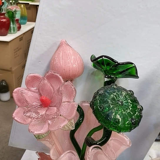 琉璃花瓶高45厘米宽12厘米